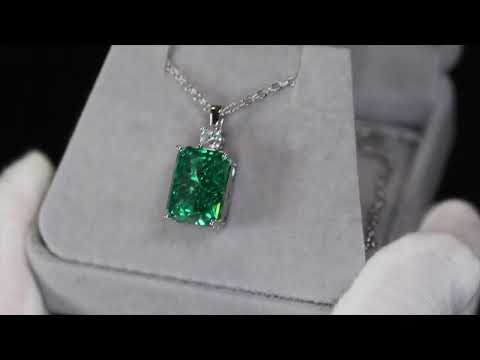 Load and play video in Gallery viewer, Green Lab Diamond Pendant