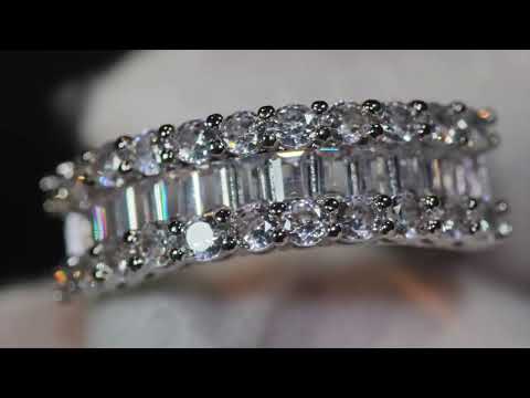 Load and play video in Gallery viewer, Engagement Ring