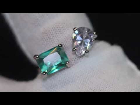 Emerald green diamond ring