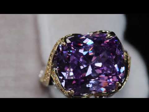 Load and play video in Gallery viewer, Big Purple Diamond Ring