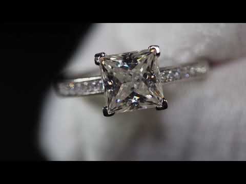 Load and play video in Gallery viewer, Moissanite Princess Cut Diamond Ring