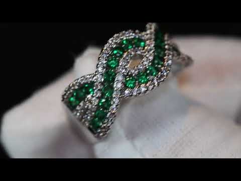 Infinity green diamond ring