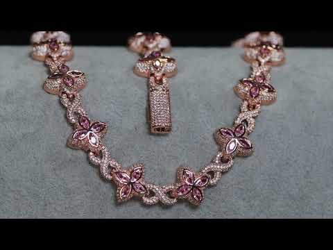 Load and play video in Gallery viewer, Rose Gold Pink Diamond Clover Chain