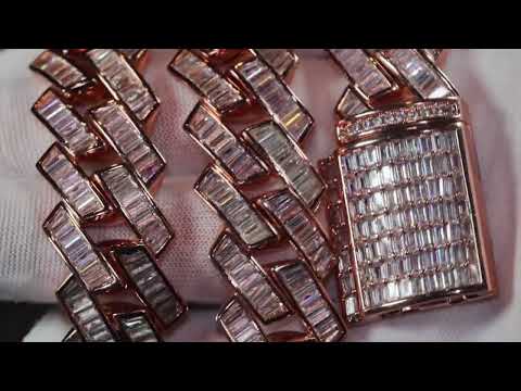 Load and play video in Gallery viewer, Mens Rose Gold Cuban Link Chain