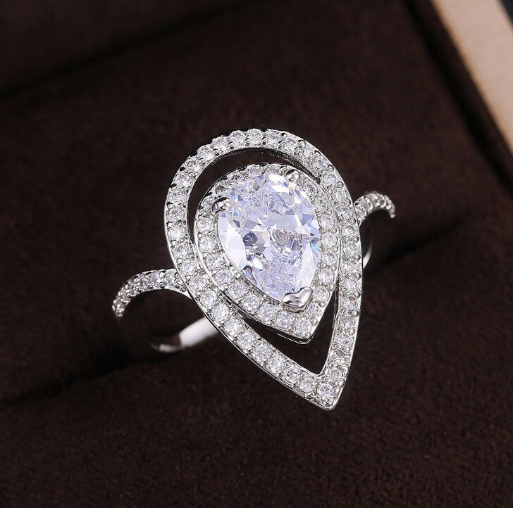 Teardrop Ring | Pear Cut Ring | Tear Drop ring | Pear shape ring