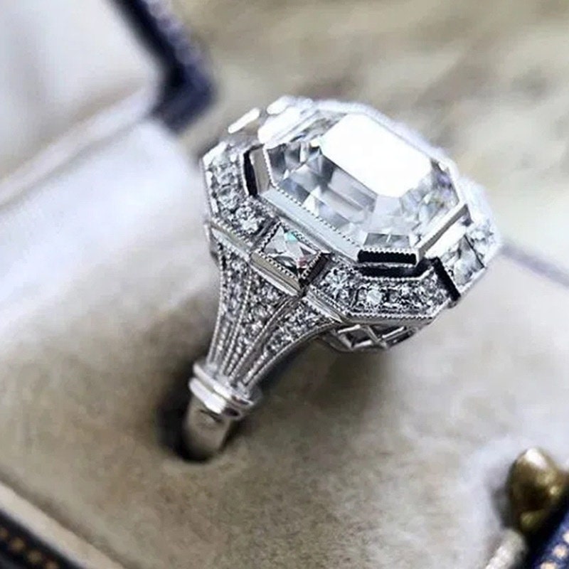 Vintage Diamond Ring | Womens Engagement Ring
