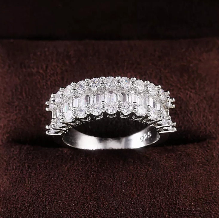 Engagement Ring | Womens Wedding Band | Baguette Ring | Engagement Ring Diamond