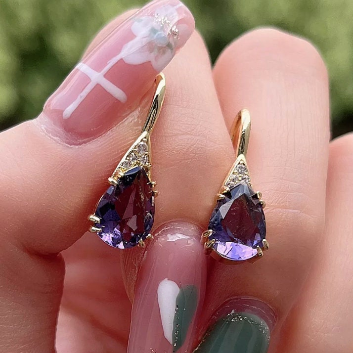 Womens Diamond Earrings | Purple Diamond Earrings