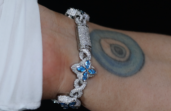 Blue Diamond Clover Bracelet