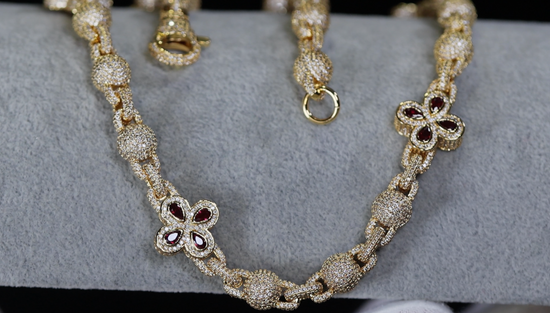 Men's Gold Clover Chain
