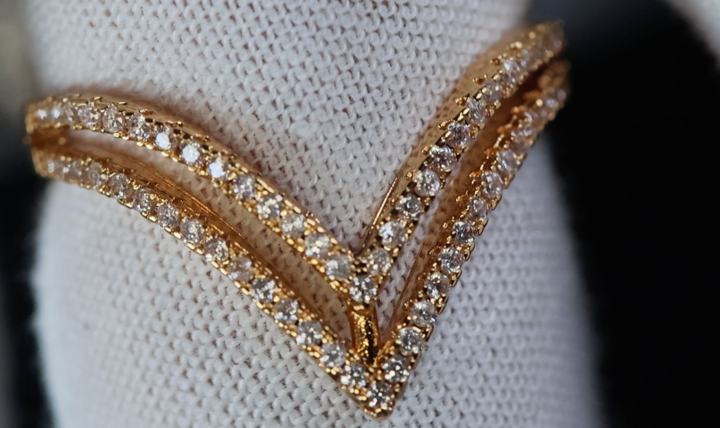 Gold Wishbone Diamond Ring