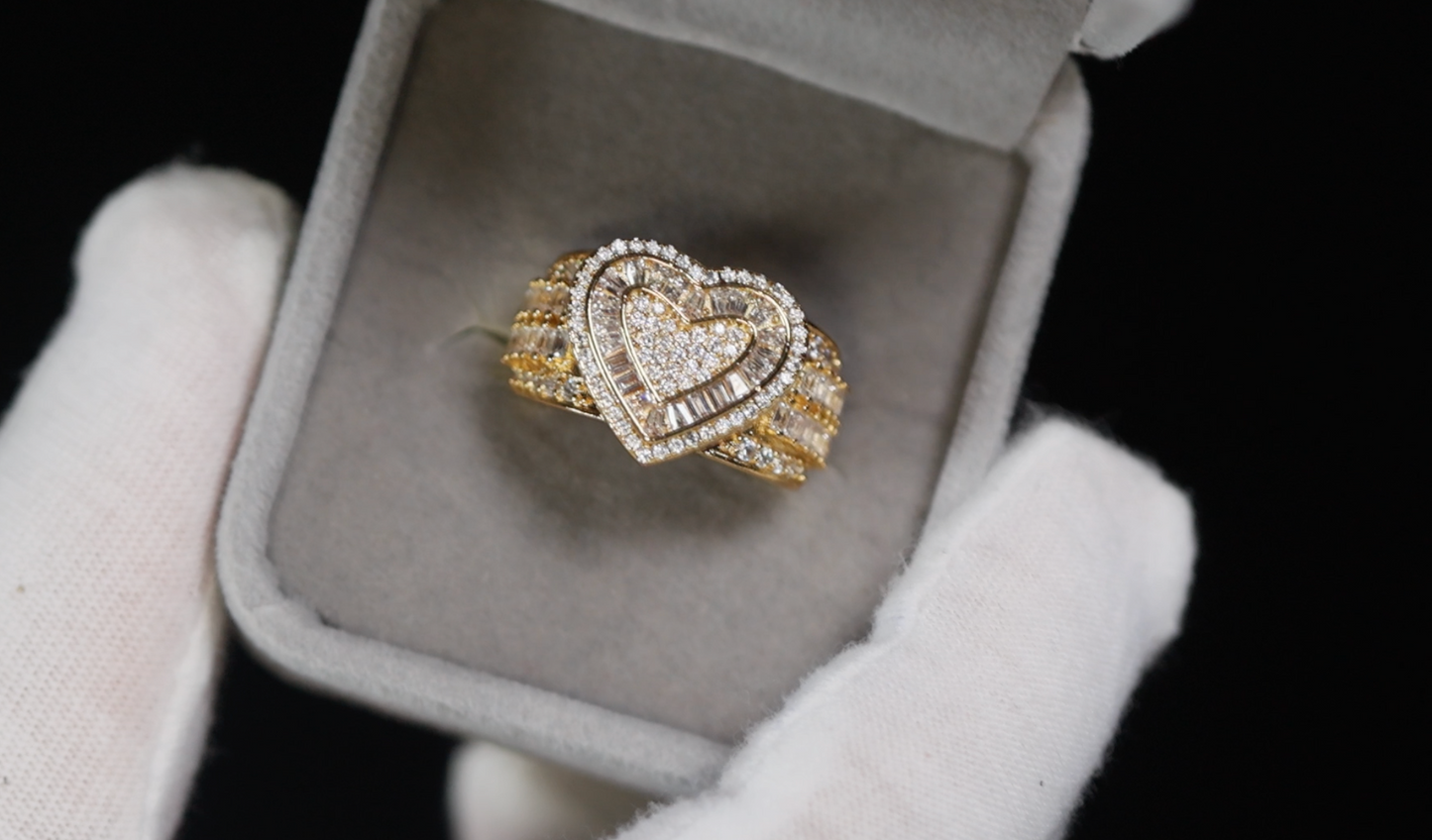 Gold Baguette Diamond Heart Ring 