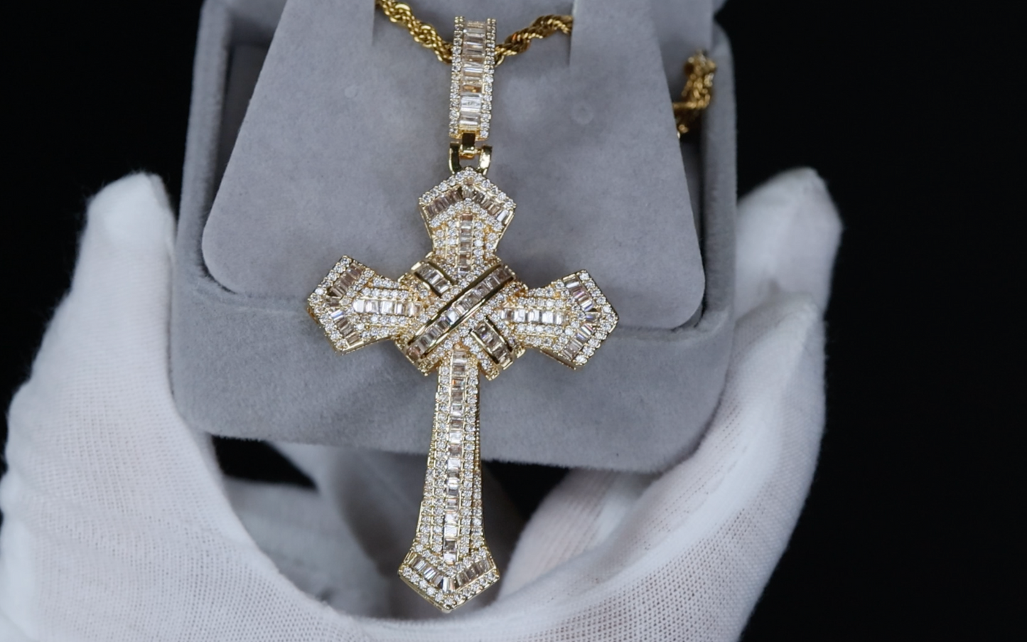 Mens Gold Diamond Cross Pendant