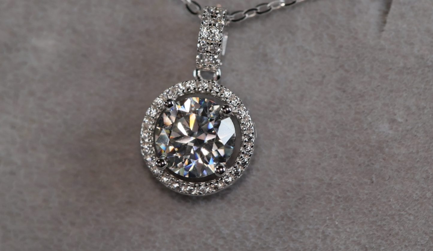 Moissanite Pendant | Diamond Pendant | Moissanite Diamond Pendant