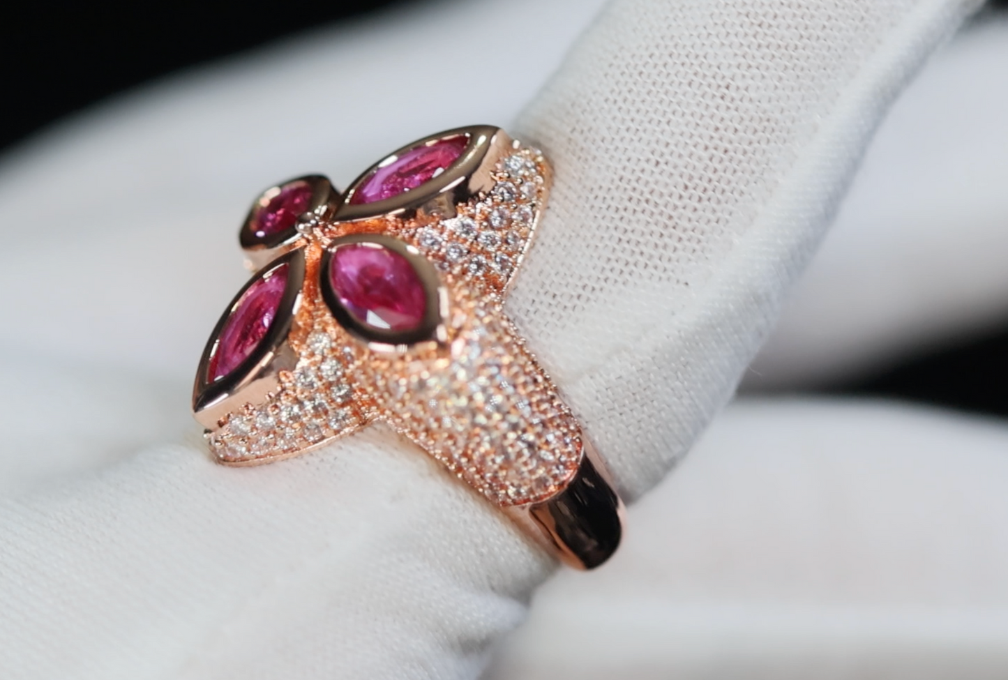 Rose Gold Pink Diamond Clover Ring