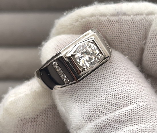 Mens Moissanite Diamond Ring