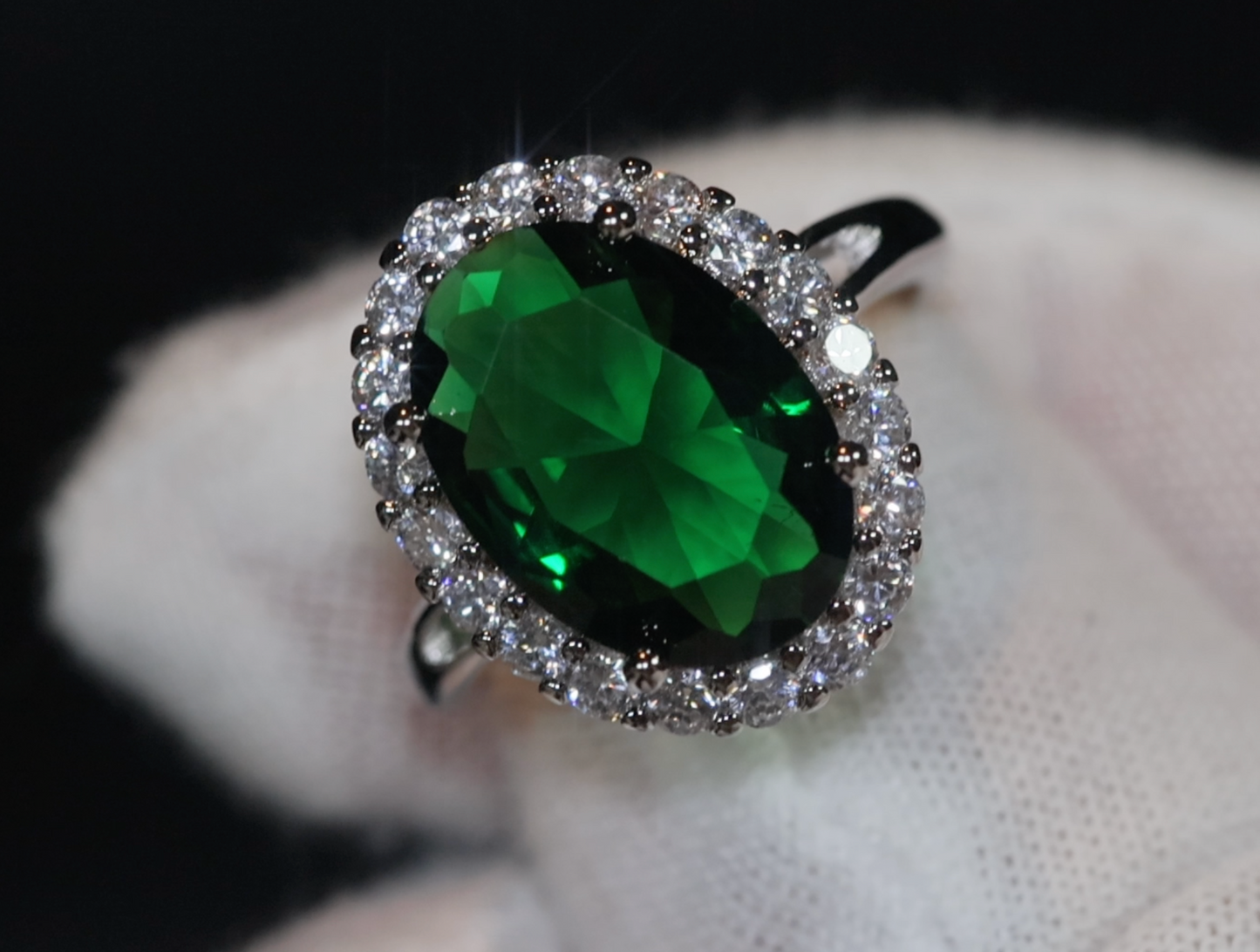 Green Diamond Ring, Emerald green oval diamond ring