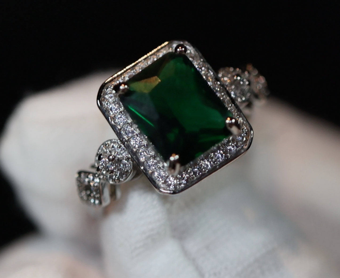 Green Diamond Ring | Green Engagement Diamond Ring