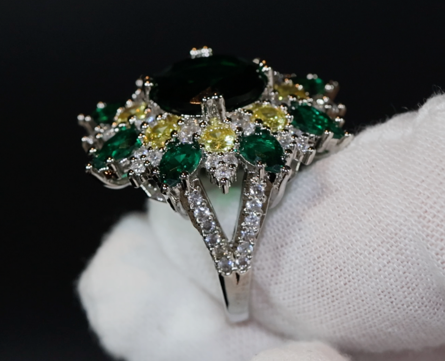 Green Diamond Ring | Green Diamond Statement Ring | Diamond Flower Ring