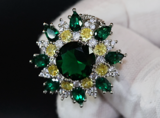 Green Diamond Ring | Green Diamond Statement Ring | Diamond Flower Ring