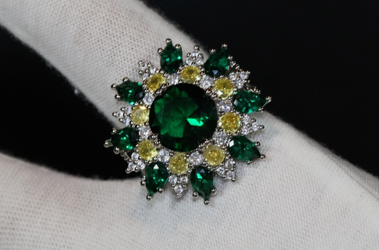 Green Diamond Ring | Green Diamond Statement Ring | Diamond Flower Ring