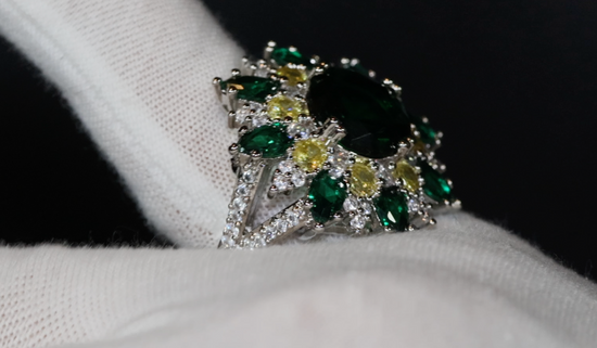 Green Diamond Ring | Green Diamond Statement Ring | Diamond Flower Ring