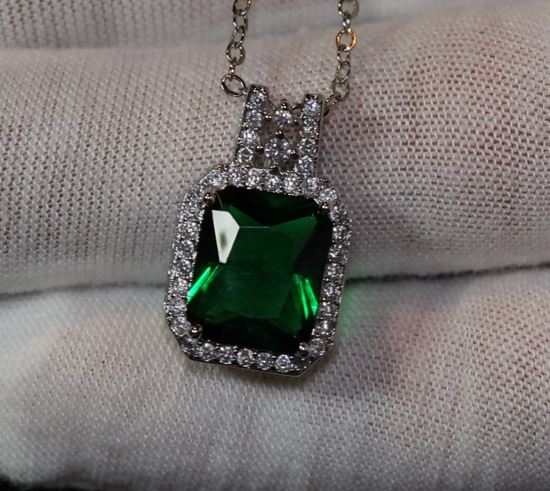 Emerald Diamond Necklace | Womens Emerald Necklace | Emerald Necklace | Green Diamond Pendant | Green Diamond Necklace | Emerald Pendant