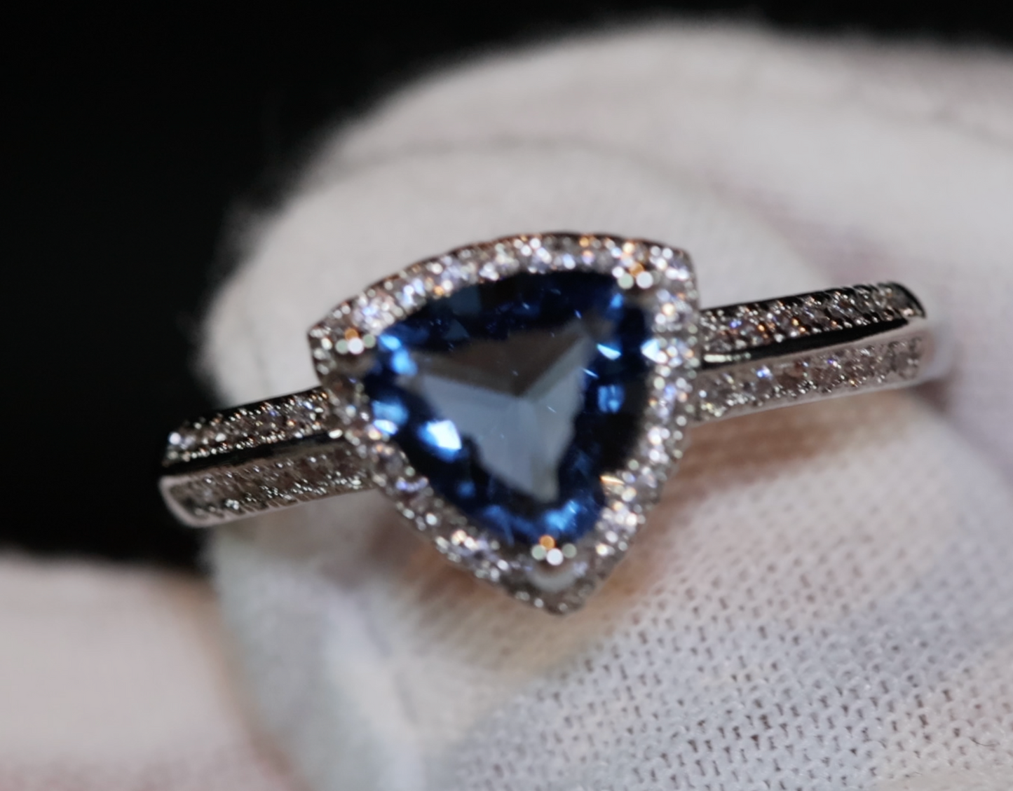 Blue Wedding Ring | Trilliant Engagement Ring | Trillion Wedding Ring