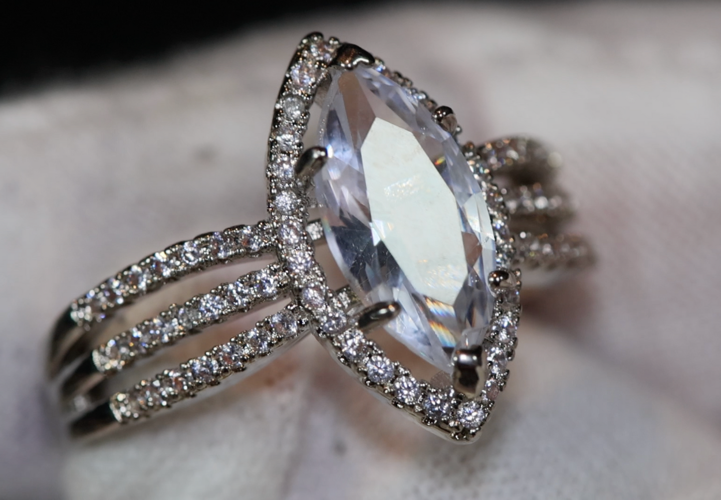 Marquise Diamond Ring | Marquise Engagement Ring