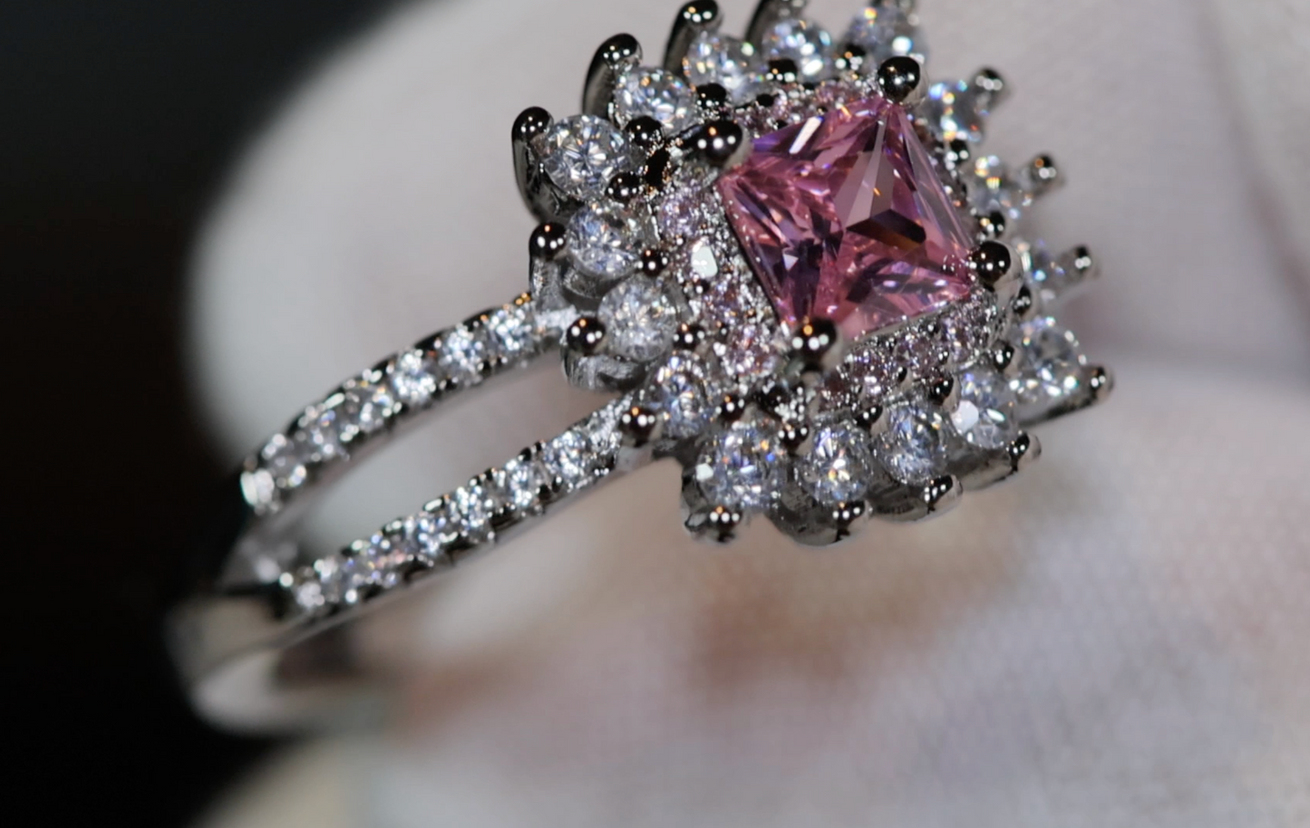 Pink diamond Ring | Pink Princess Cut Diamond Ring