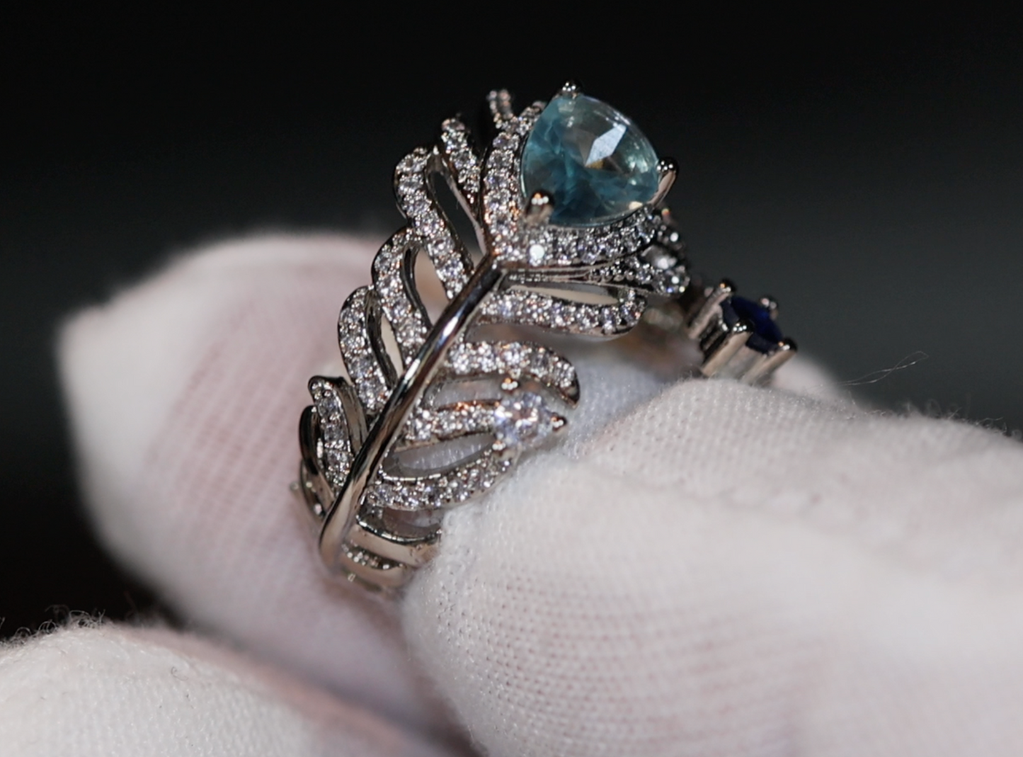 Diamond Feather Ring | Blue Diamond Ring | Peacock Diamond Ring