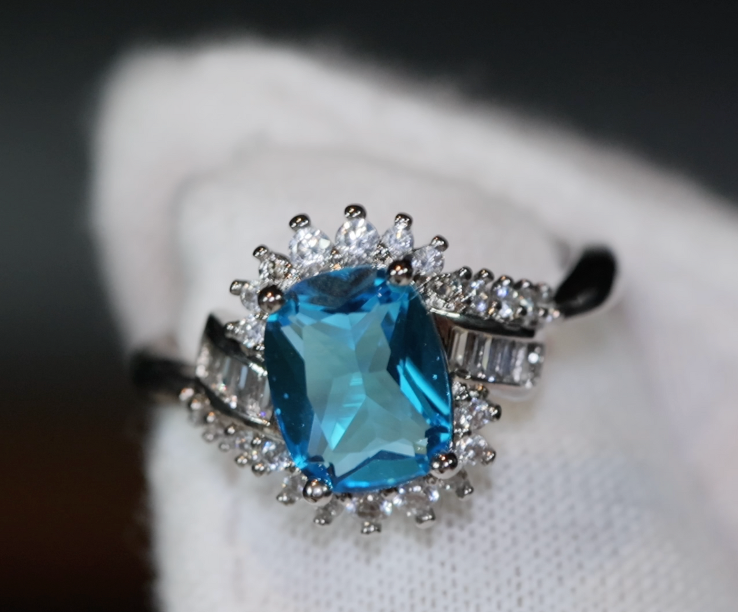 Aquamarine Ring | Blue Diamond Ring | Aquamarine Baguette Ring