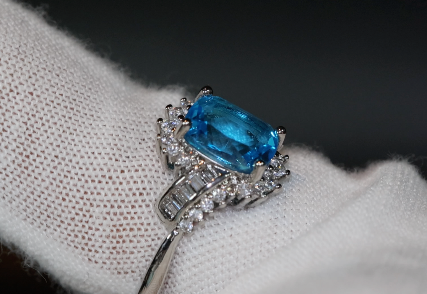 Aquamarine Ring | Blue Diamond Ring | Aquamarine Baguette Ring