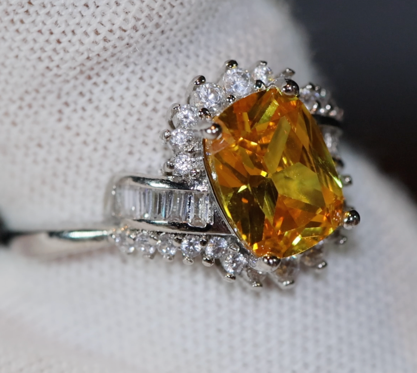 Yellow Diamond Ring | Yellow Diamond Engagement Rings | Womens Engagement Ring