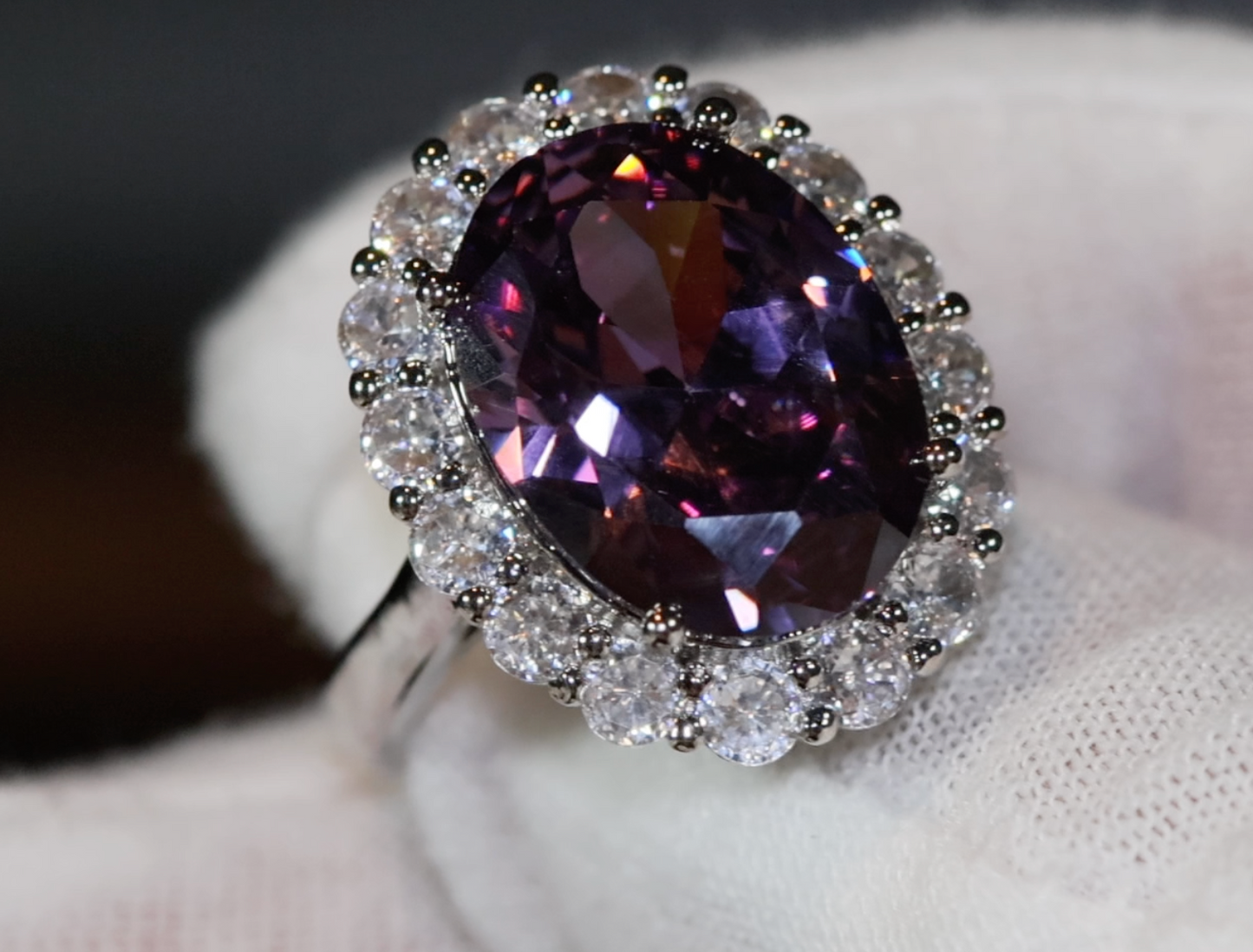 Purple Diamond Ring | Purple Diamond Engagement Ring