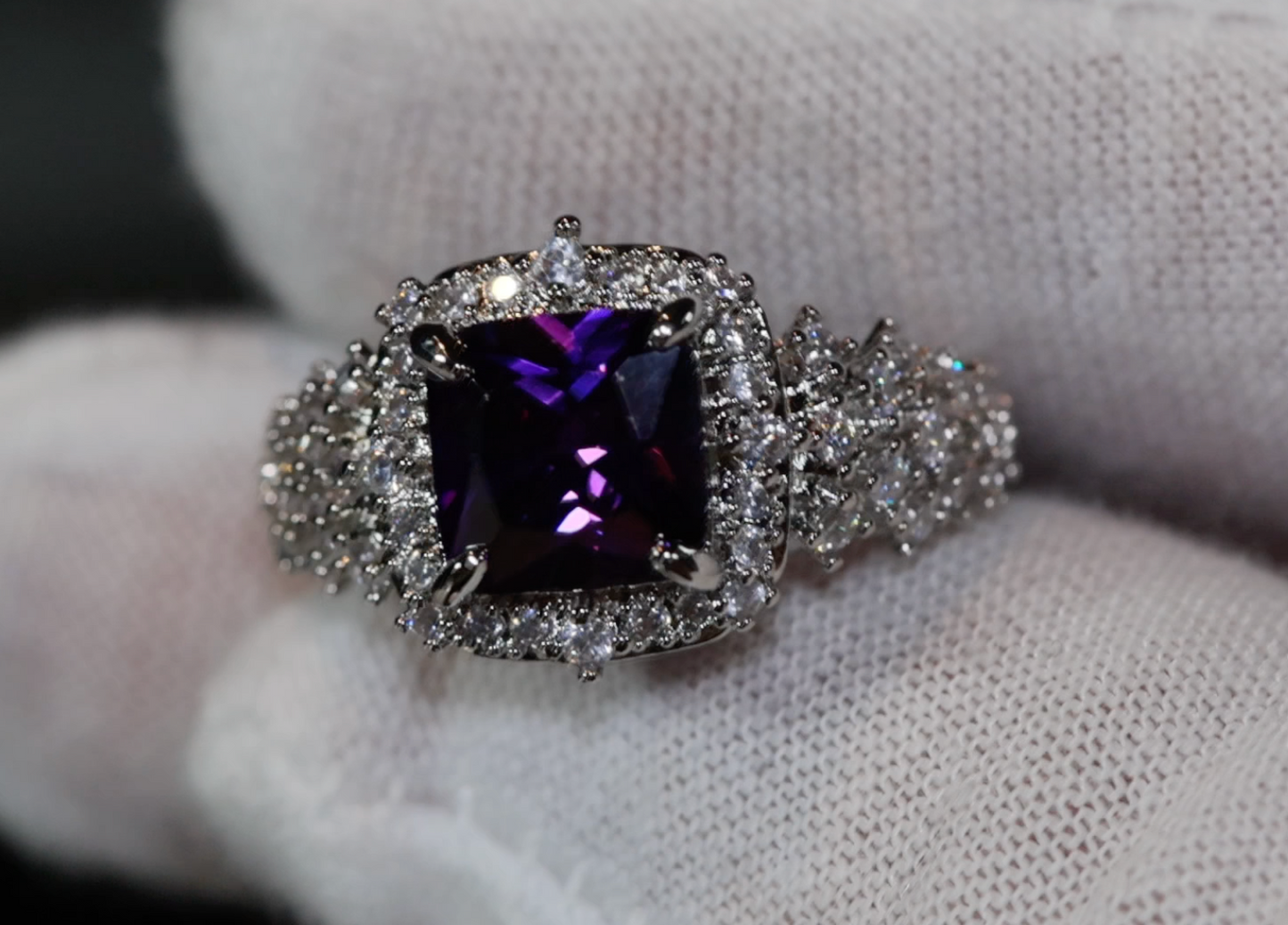 Princess Cut Ring | Purple Diamond Ring | Purple Diamond Engagement Ring | Purple Amethyst Ring | Purple Sapphire Ring | Purple Gem Ring