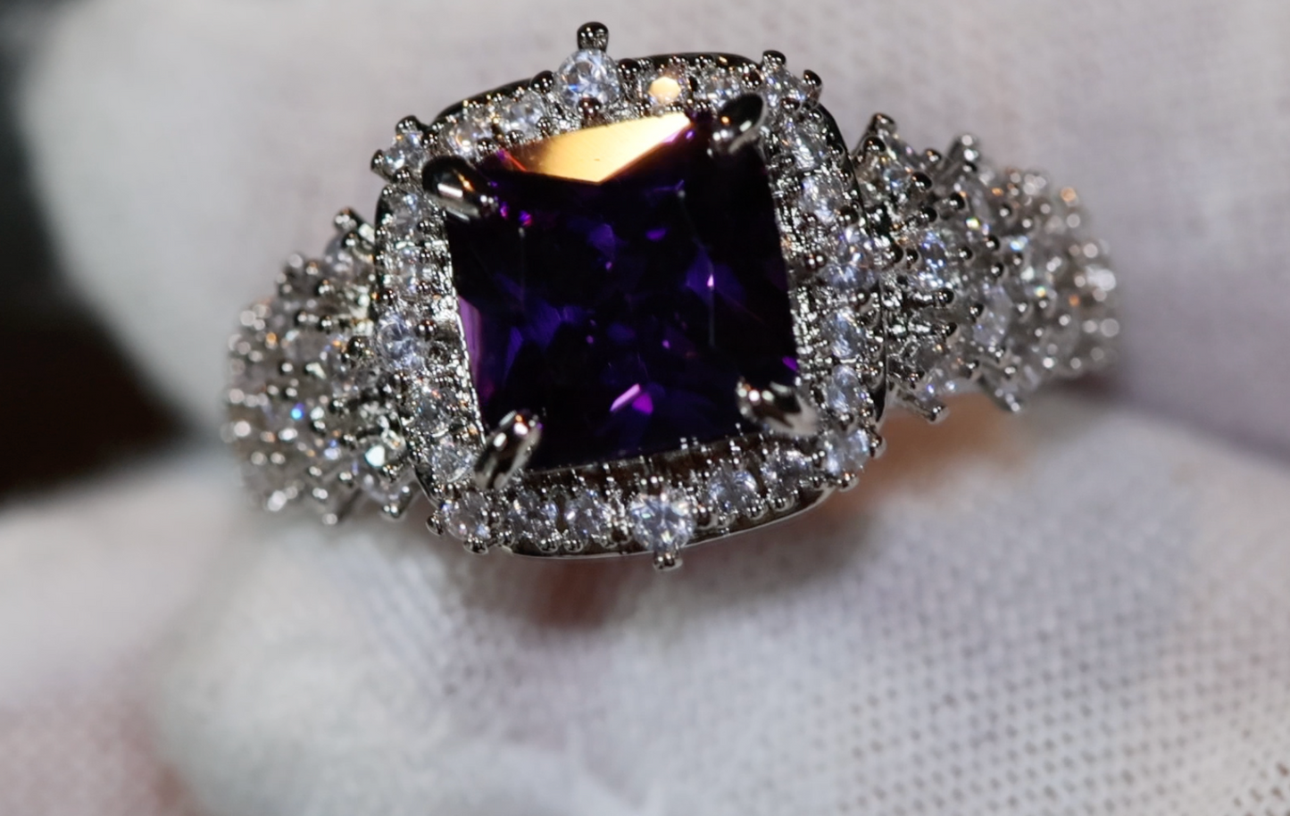 Princess Cut Ring | Purple Diamond Ring | Purple Diamond Engagement Ring | Purple Amethyst Ring | Purple Sapphire Ring | Purple Gem Ring