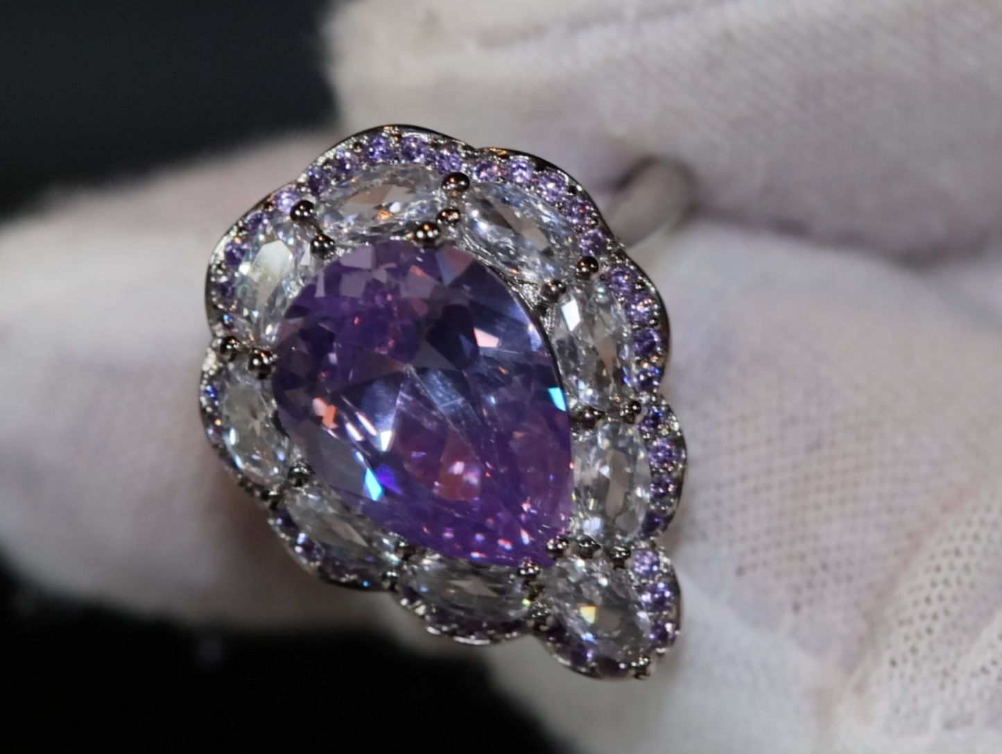 Purple Diamond Ring | Purple Diamond Engagement Ring