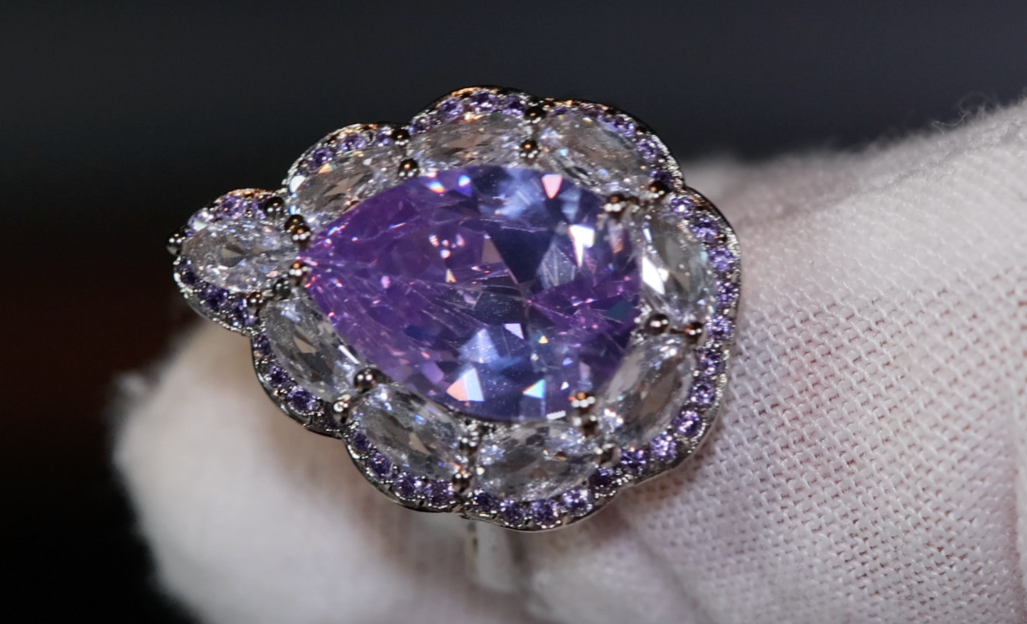 Purple Diamond Ring | Purple Diamond Engagement Ring