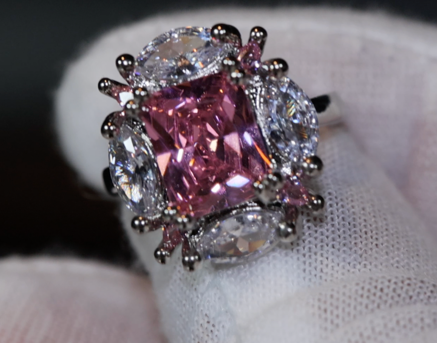 Pink Diamond Ring | Pink Diamond Engagement Ring | Pink Diamond Rings