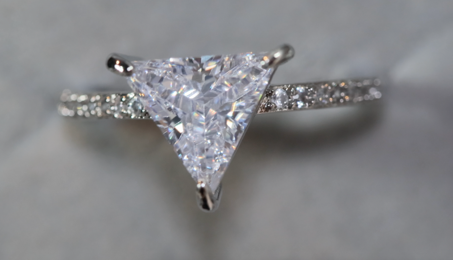 Trilliant cut diamond ring