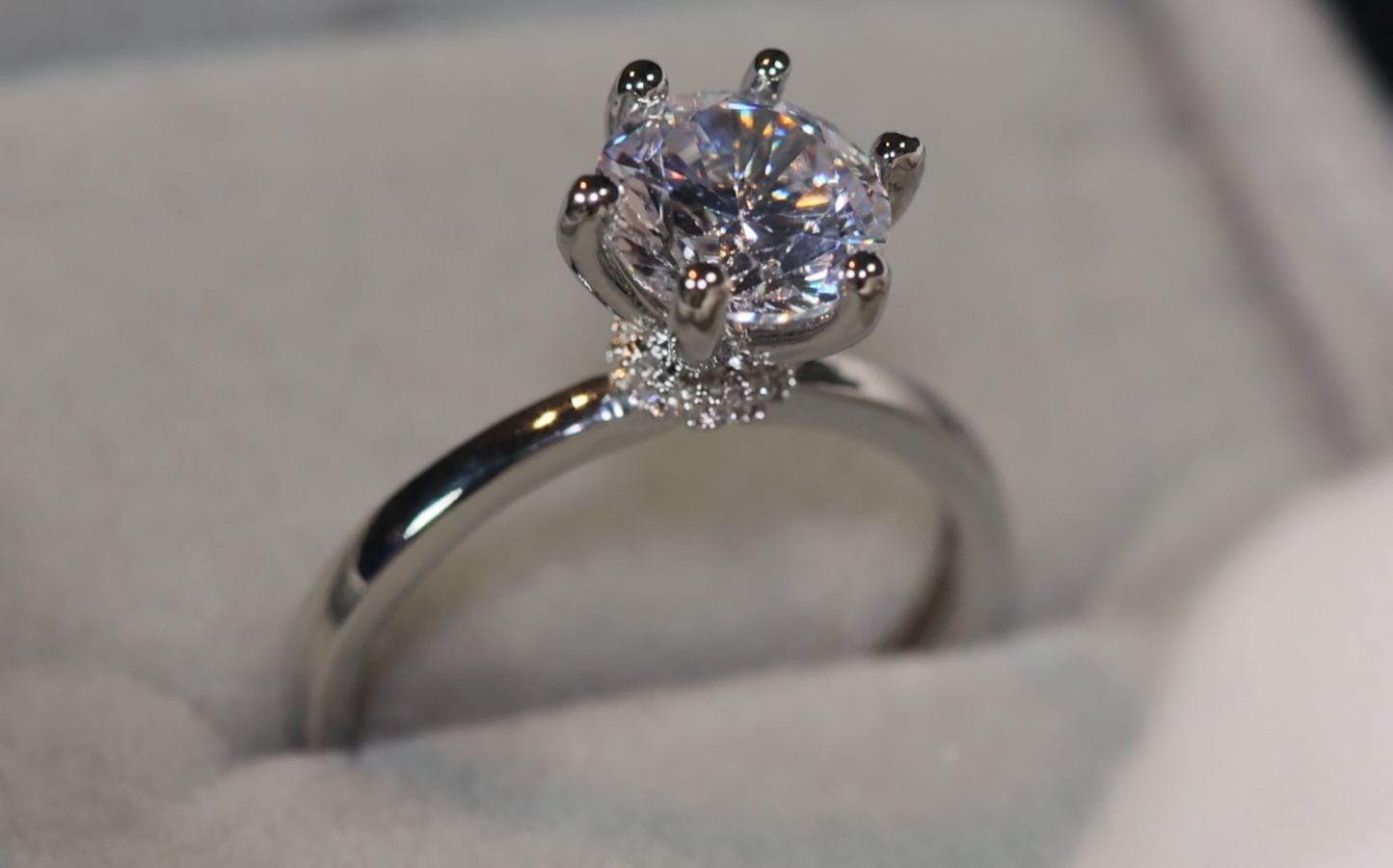 Diamond Engagement Ring | Round Diamond Engagement Ring | Wedding Engagement Ring