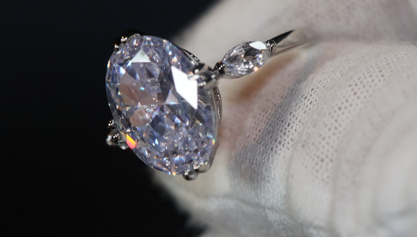 Oval Diamond Ring | Oval Engagement Ring