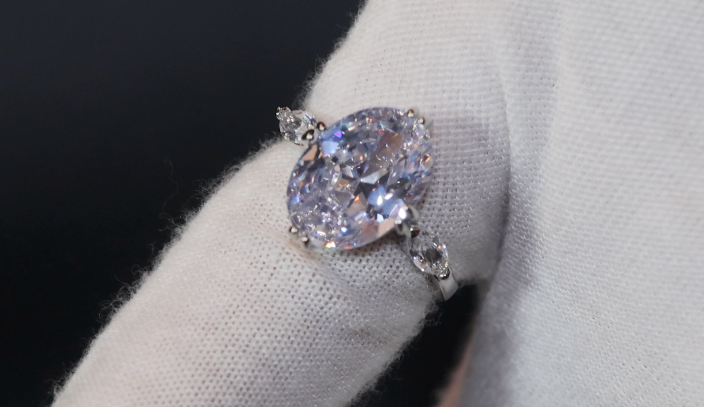 Oval Diamond Ring | Oval Engagement Ring