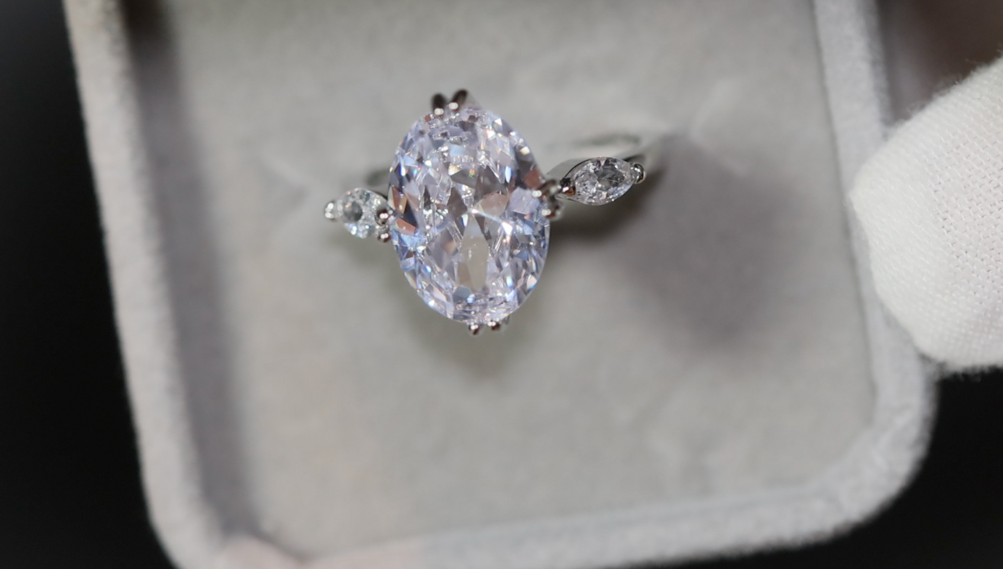 Oval Diamond Ring | Oval Engagement Ring