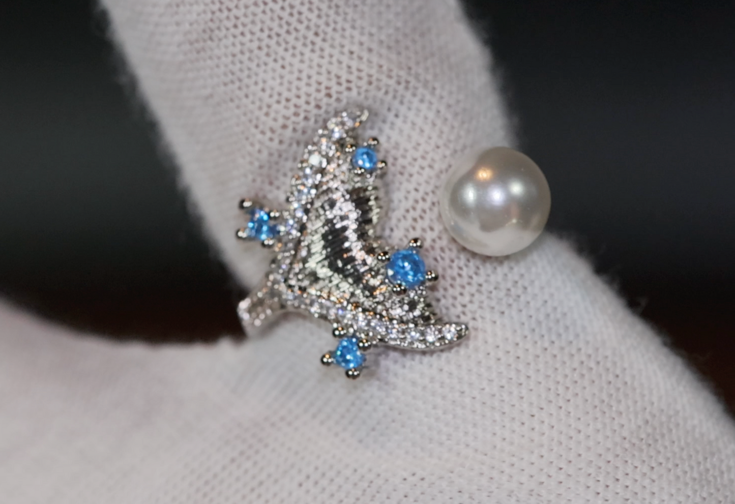 Pearl Ring | Blue Diamond Ring | Fish Tail Ring