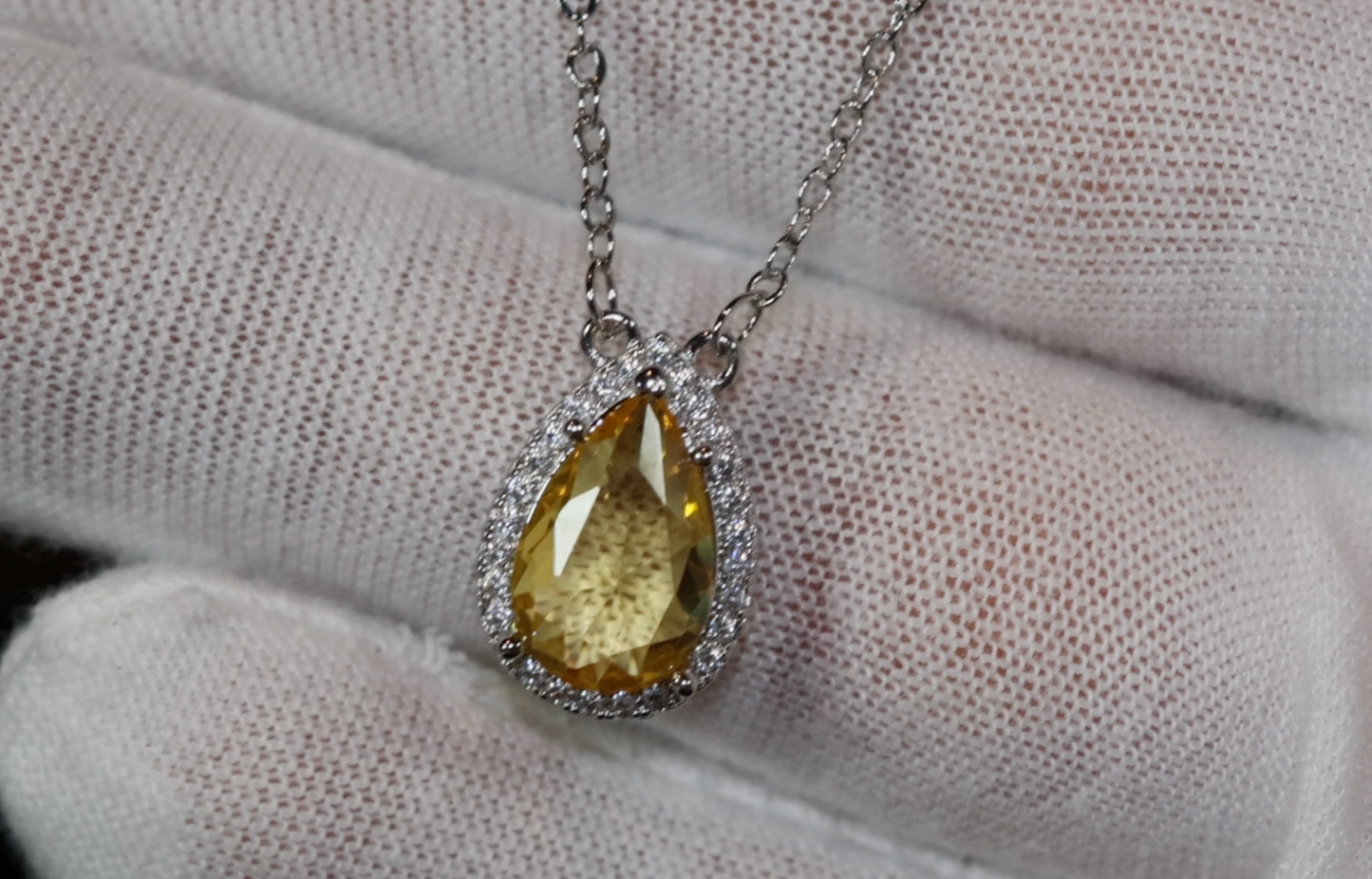 Yellow Diamond Pendant | Yellow Diamond Necklace