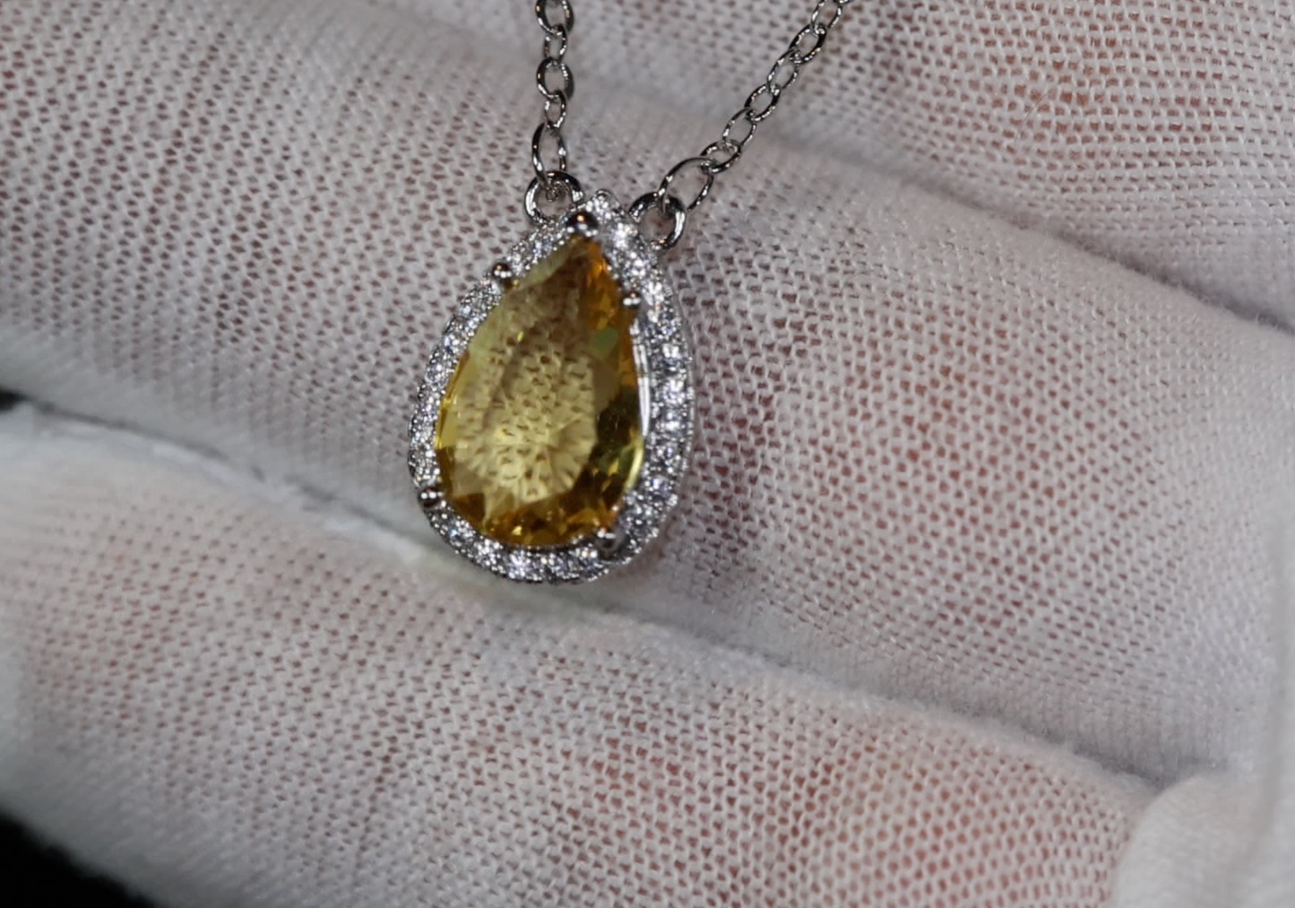 Yellow Diamond Pendant | Yellow Diamond Necklace