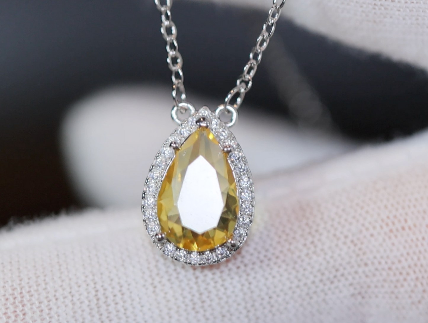 Yellow Diamond Pendant | Yellow Diamond Necklace