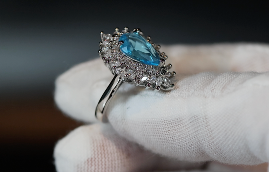 Sapphire Blue Diamond Ring | Pear cut blue diamond ring